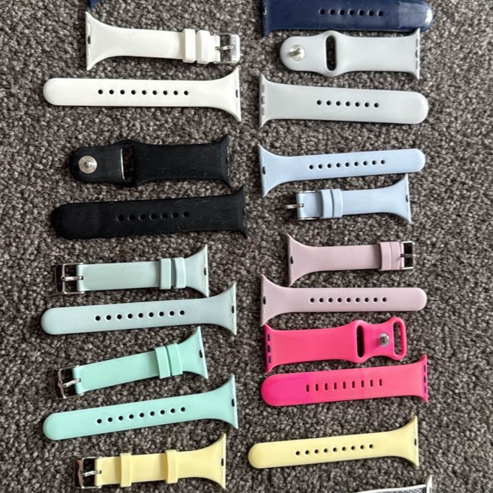 Lot of 14 Apple iWatch Bands